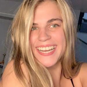 Meet your Posher, Devin